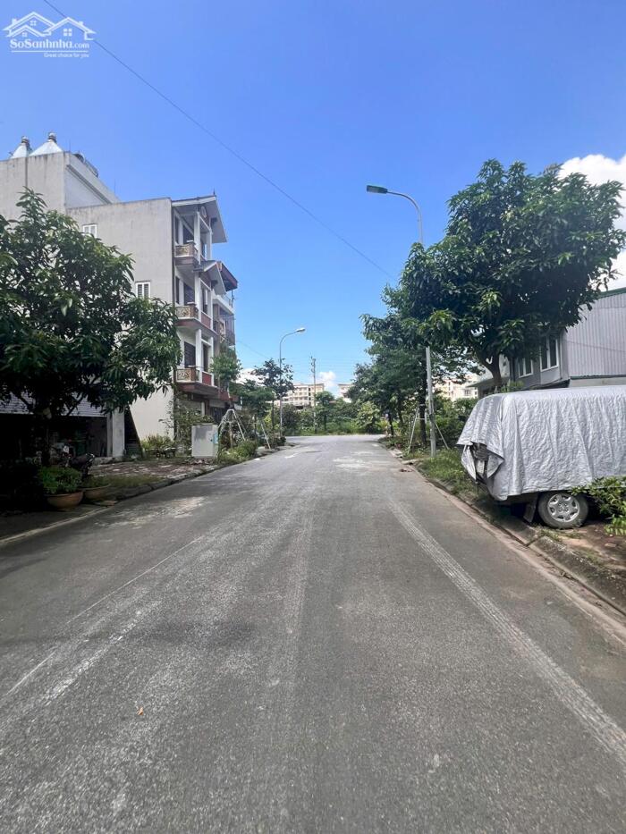 Hình ảnh Bán Nhanh 60m2 Đất Tái Định Cư Trâu Quỳ, Khu 7,2ha Vị trí đẹp 1