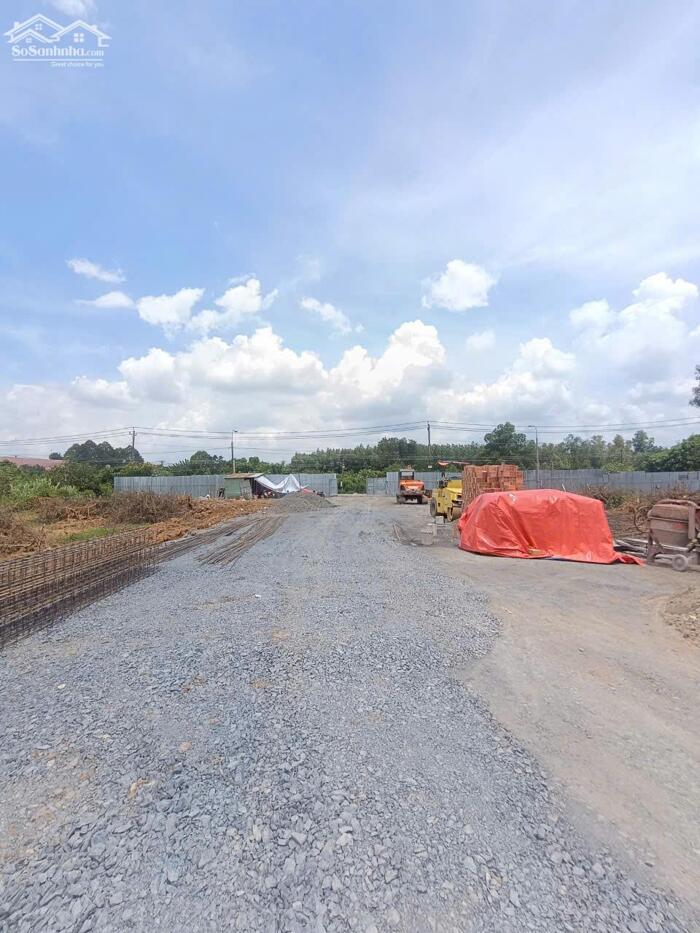 Hình ảnh BÁN ĐẤT NỀN VEN SÔNG SHR TRUNG TÂM PHƯỜNG TÂN TRIỀU MỚI 3