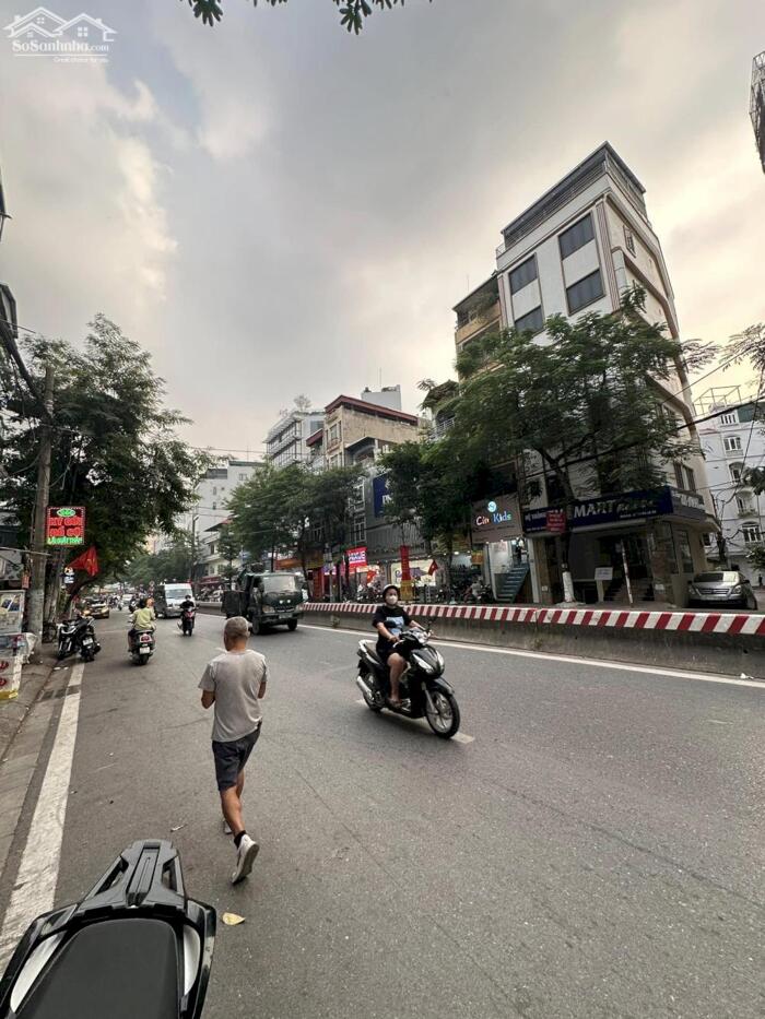 Hình ảnh Chỉ 480tr/m Mặt Phố Lạc Long Quân 280M2 MT 8.2M 135 Tỷ QH ỔN ĐỊNH vỉa hè rộng gần hồ 0