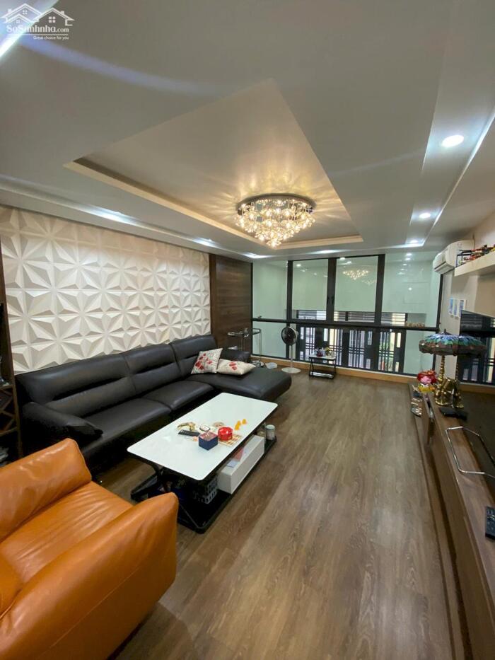 Hình ảnh CHO THUÊ NHÀ siêu phẩm ngay phố Văn Cao - Hải An - Hải Phòng - Oto đỗ cửa - 4 ngủ full đồ 2