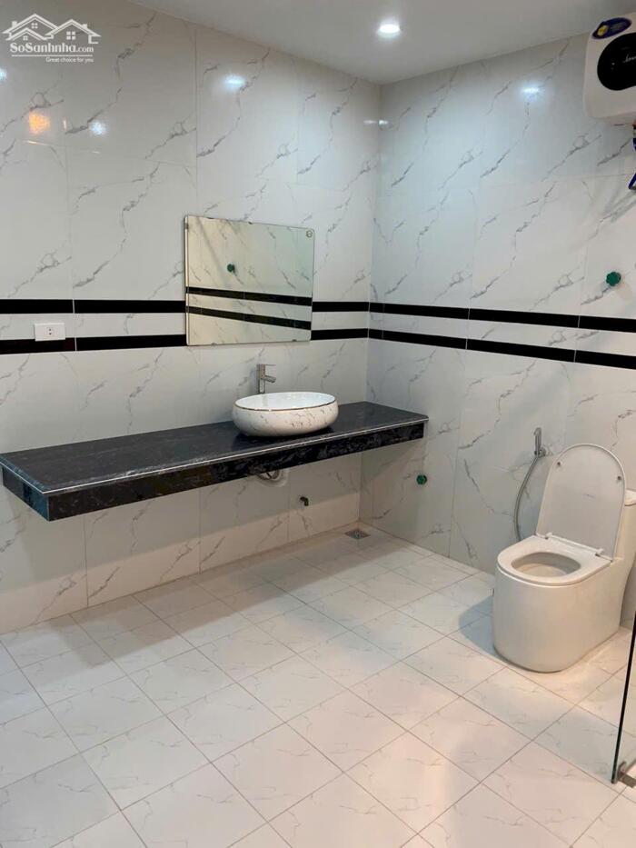 Hình ảnh CHO THUÊ NHÀ mới tinh tại Văn Cao - Hải An - Hải Phòng - 4 ngủ 4