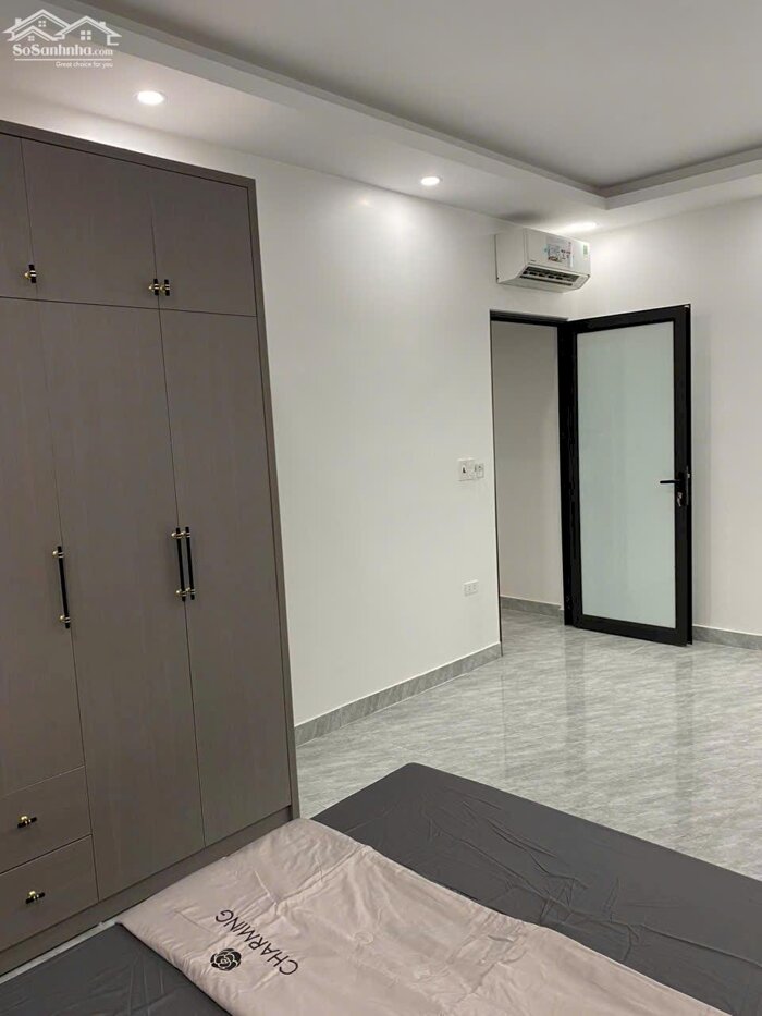 Hình ảnh CHO THUÊ NHÀ mới tinh tại Văn Cao - Hải An - Hải Phòng - 4 ngủ 9