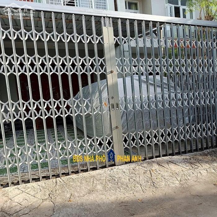 Hình ảnh Bán gấp nhà phố hẻm xe hơi đường Trần Thị Điệu, Quận 9 – Có sẵn HĐT 120 triệu 3