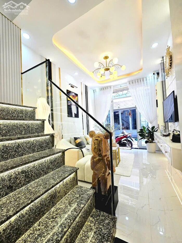 Hình ảnh BÁN NHÀ ĐẸP 2 LẦU - HẺM XE HƠI - TT.NHÀ BÈ 6