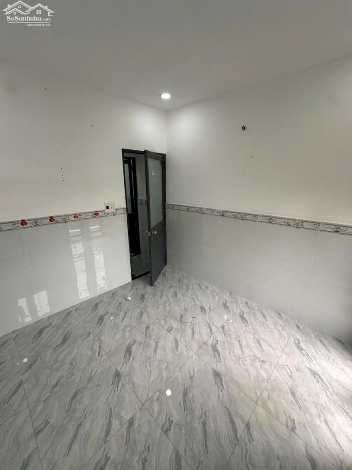 Hình ảnh BÁN NHÀ ĐẸP GẦN MẶT TIỀN ĐƯỜNG NGUYỄN THỊ THẬP - QUẬN 7 8