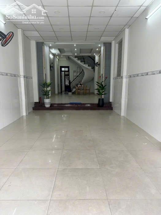 Hình ảnh Nhỉnh 12 tỷ sở hữu MTKD sầm uất Nguyễn Văn Quá 100m2 ngang 4.1m 4 lầu gần chợ Cây Sộp. 4