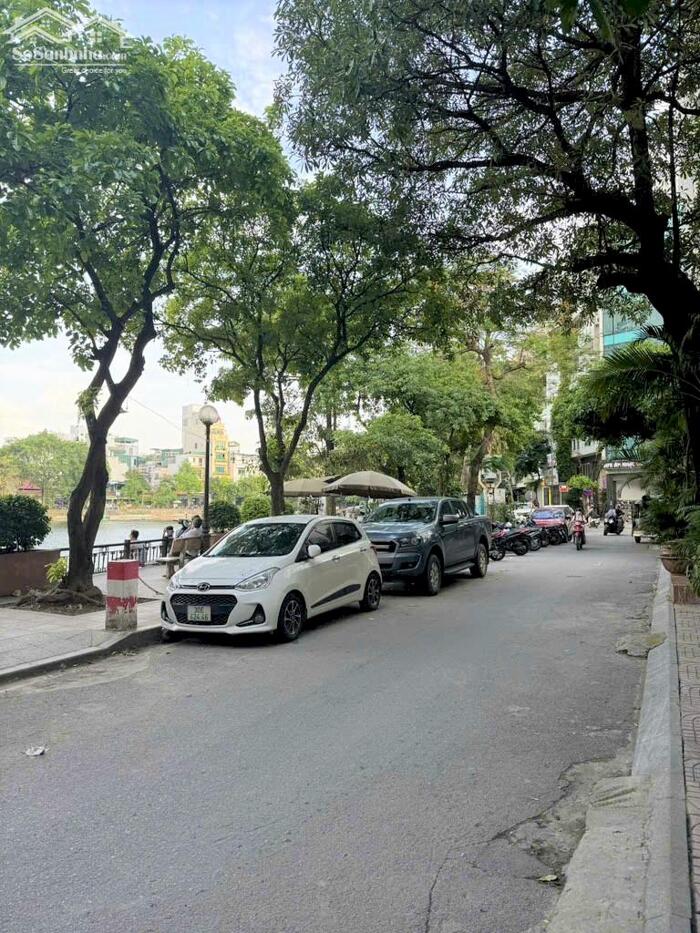 Hình ảnh Bán Nhà Mặt Hồ Văn Chương 140m2 x MT 10m, Lô góc tặng GPXD 8 tầng 0