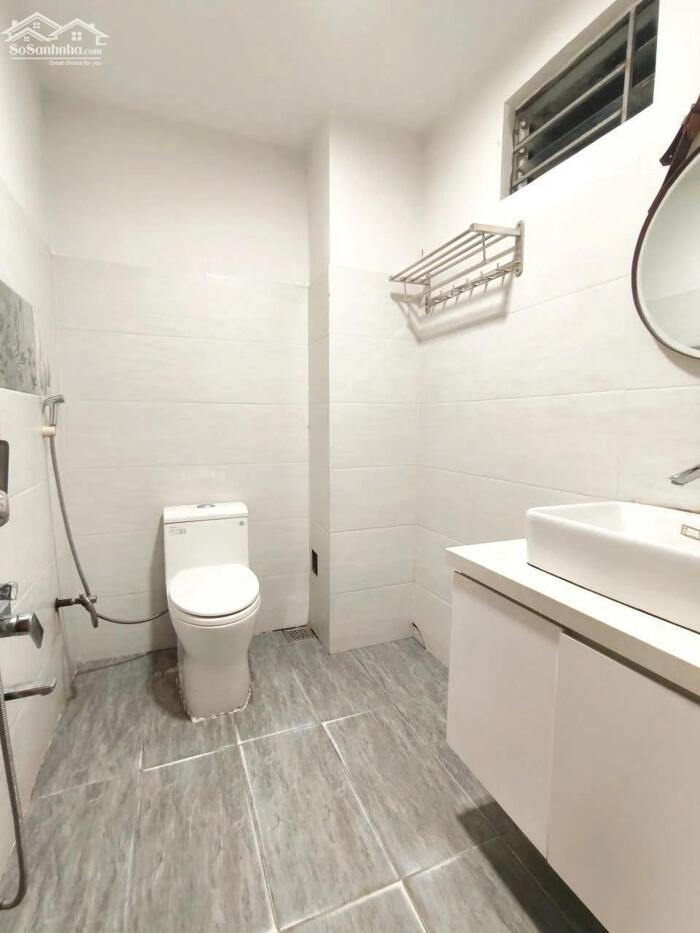 Hình ảnh HÓT _ BÁN CĂN NHÀ MẶT TIỀN ĐƯỜNG 7.5 M TRẦN KIM XUYẾN _ QUẬN CẨM LỆ _ 100M² _ FULL NÔI THẤT _ GIÁ 7 TỶ. 3