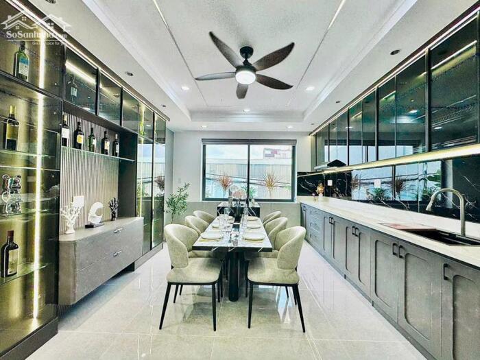 Hình ảnh Qua Thảo Điền Ở ! Bán Nhà Nơ Trang Long (4,5x17m) - 4 Lầu Cứng - Hẻm Nhựa Sạch Kinh Doanh 1