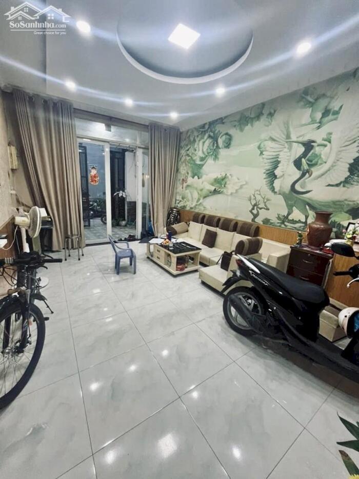 Hình ảnh NƠ TRANG LONG – NHÀ 82M² (4x20.5) – 3 TẦNG BTCT – HẺM XE HƠI – 9.5 TỶ 1