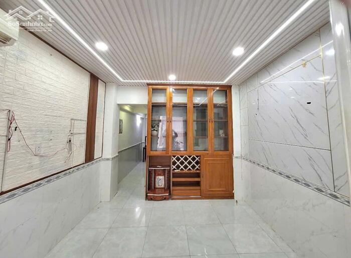 Hình ảnh Bán nhà hẻm xe hơi đậu cửa Nguyễn Văn Khối, p11, Gò Vấp 7