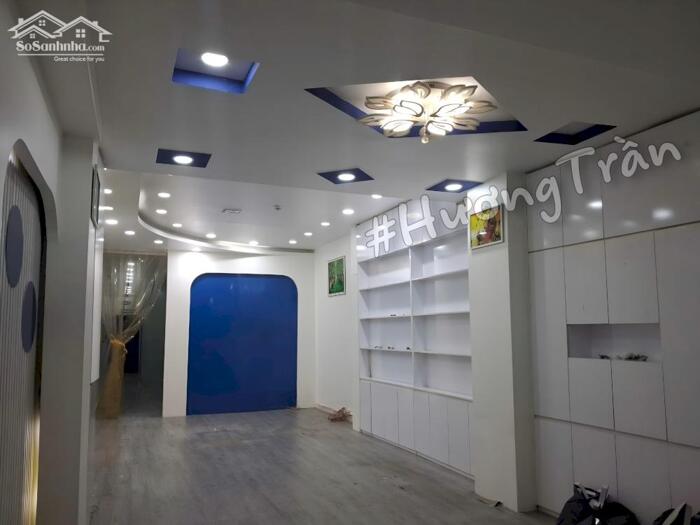 Hình ảnh 45 triệu - CHO THUÊ NHÀ GÓC 4 TẦNG MẶT TIỀN ĐƯỜNG TRẦN HƯNG ĐẠO 1