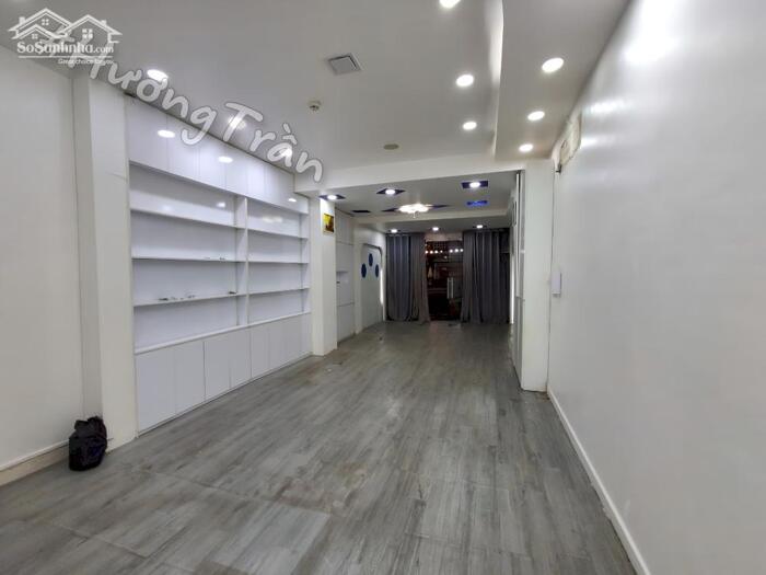 Hình ảnh 45 triệu - CHO THUÊ NHÀ GÓC 4 TẦNG MẶT TIỀN ĐƯỜNG TRẦN HƯNG ĐẠO 2