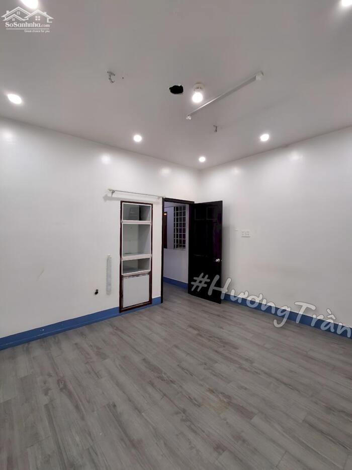 Hình ảnh 45 triệu - CHO THUÊ NHÀ GÓC 4 TẦNG MẶT TIỀN ĐƯỜNG TRẦN HƯNG ĐẠO 10