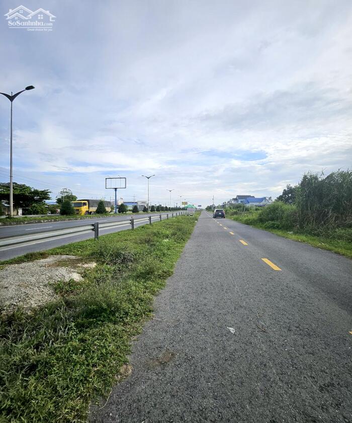Hình ảnh Bán 2717m2 đất mặt tiền đường dẫn Cầu Cần Thơ, Phường Đông Thuận, Bình Minh 0