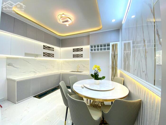 Hình ảnh Nhà Mới Đẹp full nội thất Đường Huỳnh Tấn Phát, Quận 7 5