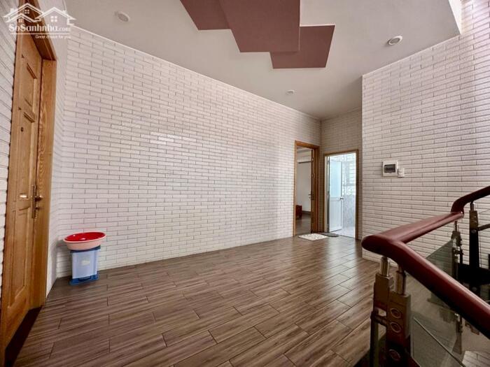 Hình ảnh Bán biệt thự Minh Khai 136m2 ô tô đỗ cổng một nhà ra mặt phố 47.5 tỷ 2