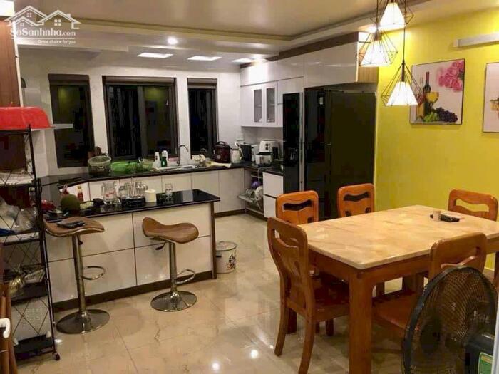 Hình ảnh Cho thuê nhà Văn Cao vị trí đẹp, 4 phòng ngủ (50m2). 5