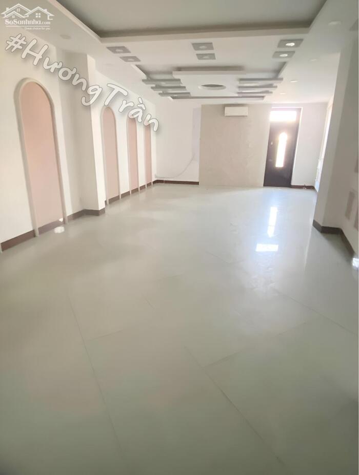 Hình ảnh 70 triệu - CHO THUÊ TOÀ NHÀ 6 TẦNG, 900m2 (có thang máy) MẶT TIỀN ĐƯỜNG HÙNG VƯƠNG - GẦN VINCOM HÙNG VƯƠNG 2