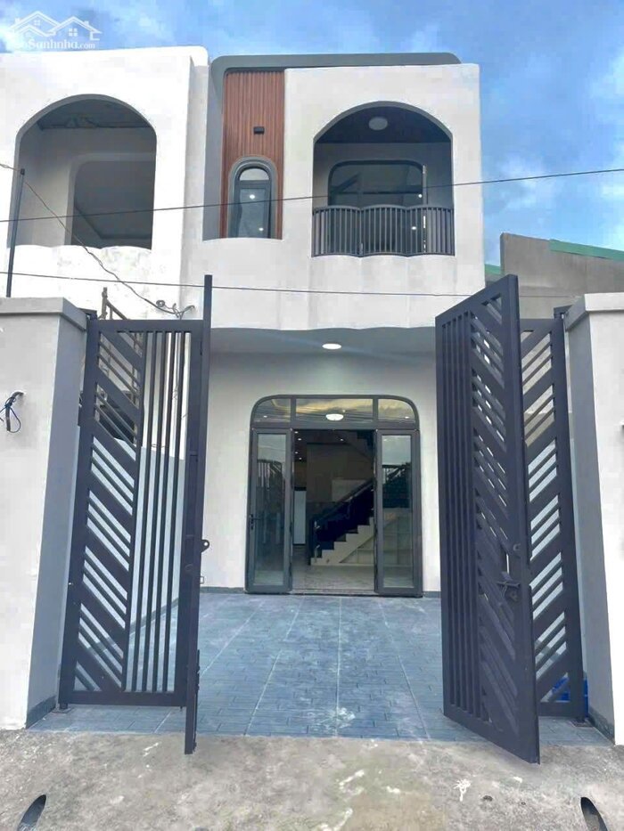 Hình ảnh CẦN BÁN GẤP CĂN NHÀ 1 TRỆT 1 LẦU - CUỐI ĐƯỜNG ĐỒNG KHỞI 4