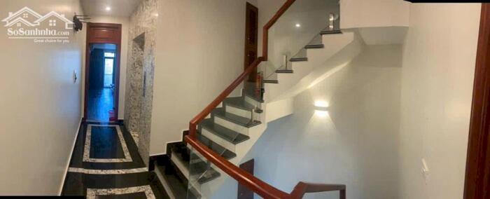 Hình ảnh Cho thuê nhà mặt phố Văn Cao, 8 phòng ngủ khép kín. 6