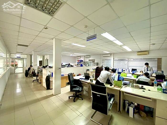 Hình ảnh Cho Thuê 1607m2 Nhà Góc 2 Mặt tiền đường 30/4 - Gần Ngã 4 đường Nguyễn Văn Linh 0