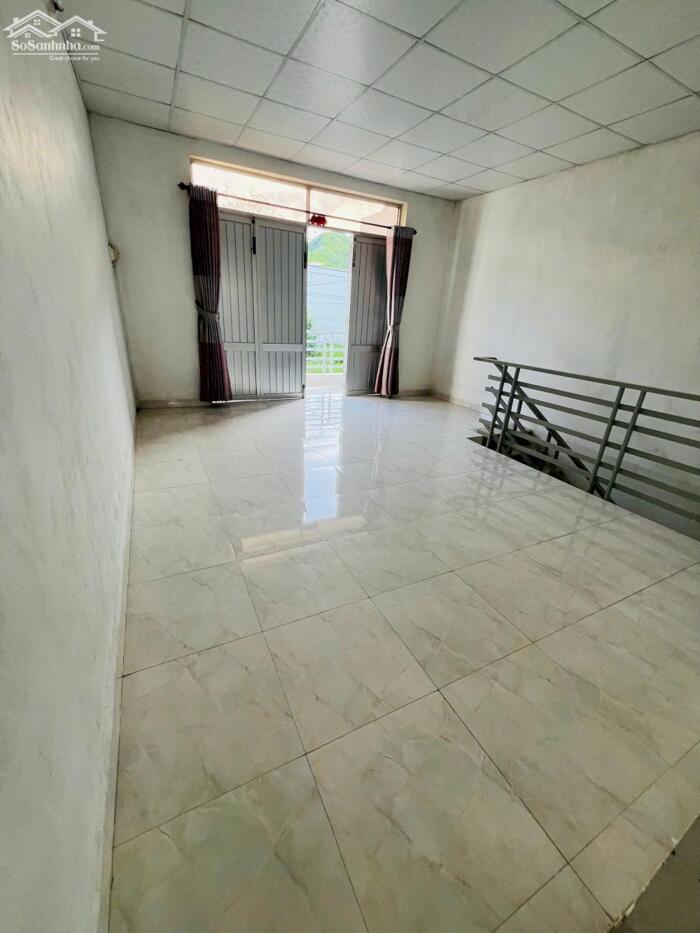 Hình ảnh Bán nhà tái định cư Đất Lành Phường Nam Nha Trang 5