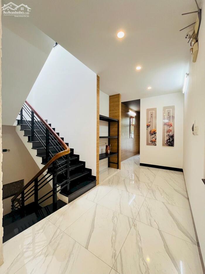 Hình ảnh CHO THUÊ SIÊU PHẨM TRỆT 4 LẦU – THANG MÁY – FULL NỘI THẤT CAO CẤP – TRỤC CHÍNH KDC NAM LONG – GIÁ CHỈ 30 TRIỆU/THÁNG 0