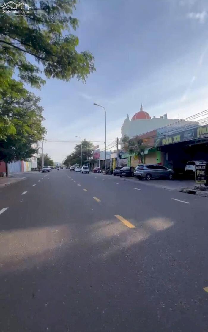 Hình ảnh Bán lô Đào Tấn ,Phường Phú Thủy, Phan Thiết , tỉnh Lâm Đồng ,hướng Đông giá 12 tỷ 0