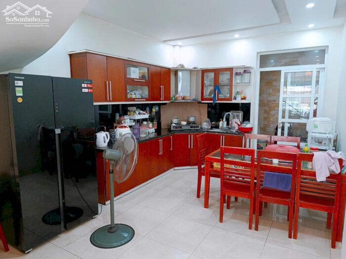 Hình ảnh Cho thuê nguyên nhà 4 tầng tại Lán Bè - Lê Chân, có thể kinh doanh được. 1