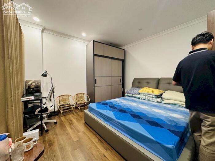 Hình ảnh Cần Tiền Bán Nhà Sài Đồng, Long Biên 45m2, 6T chỉ 6,62 tỷ 5