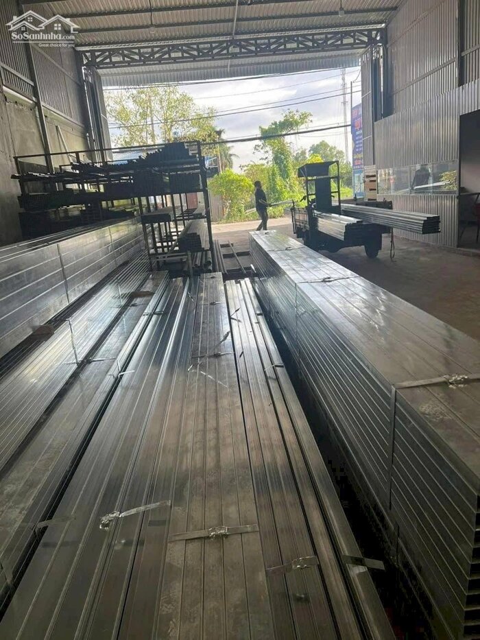 Hình ảnh Cho thuê kho xưởng 200m2 mặt đường Thạnh Xuân Quận 12 1