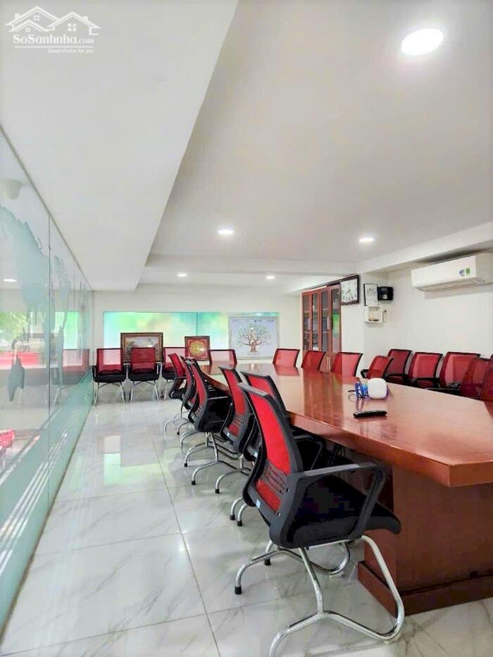 Hình ảnh Mặt Phố Ngô Thì Nhậm, Mặt tiền 8m x 230m2, Vỉa hè 5m 2