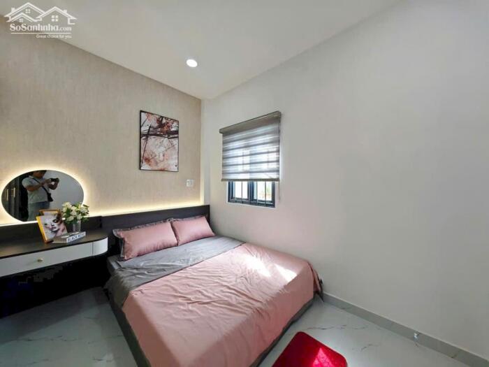 Hình ảnh Bán nhà mặt phố Đê La Thành 45m2 nhà mới ngõ thông ô tô thang máy 12 tỷ 2