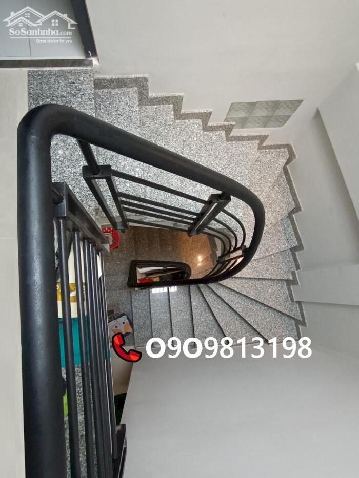 Hình ảnh SỐNG SANG TRỌNG TẠI TRUNG TÂM QUẬN 1 0