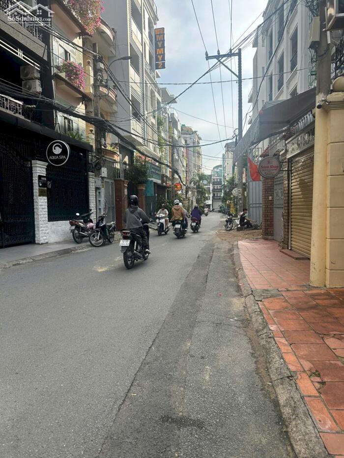 Hình ảnh Nhà Hẻm 2 Xe Hơi – Sư Vạn Hạnh, P.12, Q.10 – DT 3.1x14m (Nở Hậu 3.3m) – Giá Chỉ 11 Tỷ 0