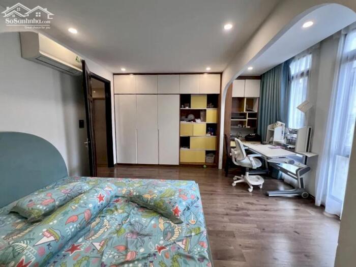 Hình ảnh SIÊU PHẨM HOÀNG CẦU - LÔ GÓC 7T THANG MÁY - VỈA HÈ - GARA - Ở/KD - GẦN QUẬN UỶ - GẦN HỒ 5