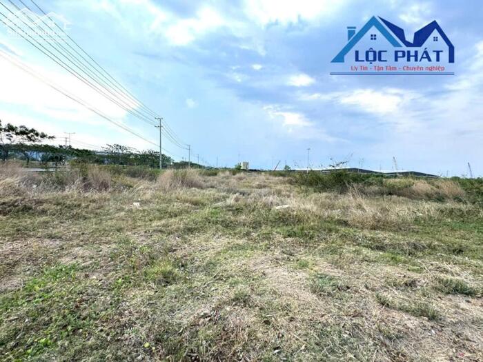 Hình ảnh Bán đất SKK xây dựng xưởng 10.000m2 giá chỉ 36,2 tỷ. KCN Bà Rịa Vũng Tàu 1