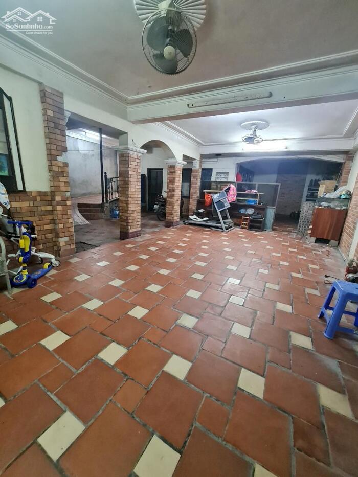 Hình ảnh Gía Đầu Tư : Nhà Vĩnh Phúc 50M2 10,3 Tỷ 2 mặt thoáng trước sau 10M Ô TÔ 2