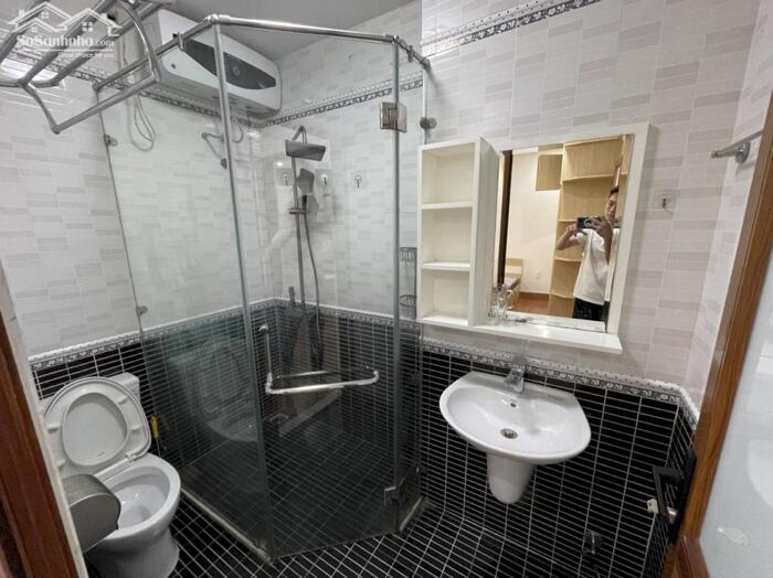 Hình ảnh Cho thuê căn hộ 2 p.ngủ rộng (90m2) tại Waterfront City. 1