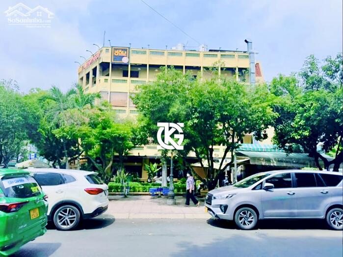 Hình ảnh Cho Thuê Nhà GÓC 2MT: 104 Hoàng Diệu + Lê Quốc Hưng - Quận 4 2