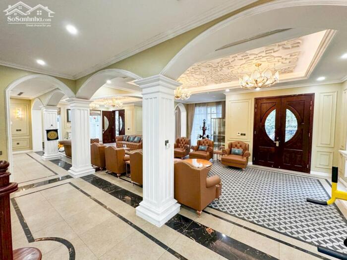 Hình ảnh BIỆT THỰ VINHOMES RIVERSIDE– 2 CĂN ĐẬP THÔNG –DIỆN TÍCH 415M² – HOÀN THIỆN ĐẸP, SANG TRỌNG 6