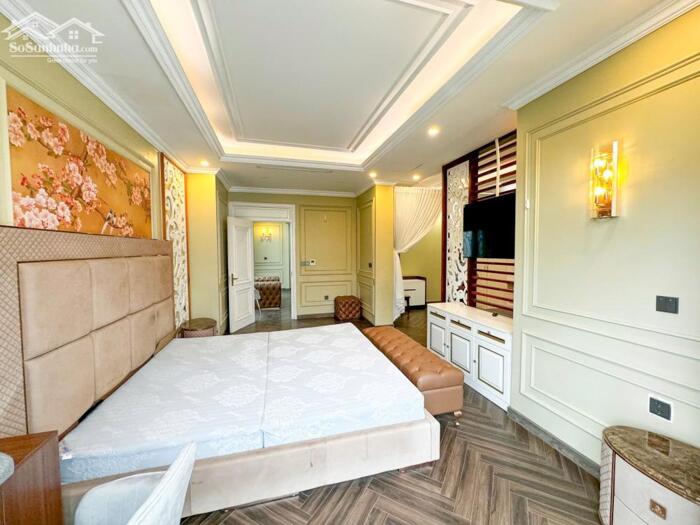 Hình ảnh BIỆT THỰ VINHOMES RIVERSIDE– 2 CĂN ĐẬP THÔNG –DIỆN TÍCH 415M² – HOÀN THIỆN ĐẸP, SANG TRỌNG 9