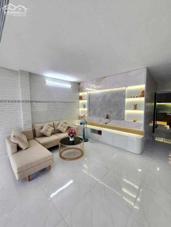 Hình ảnh HiếM _ BÁN NHÀ MẶT TIỀN TRƯỜNG CHINH KẸP KIÊT BÊN HÔNG _ 2.5 TẦNG, 41.2 M², 3PN _ GIÁ 3.75 TỶ 0