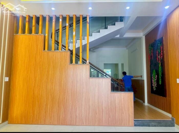 Hình ảnh HIẾM _ BÁN NHÀ MẶT TIỀN NGUYỄN QUÝ ĐỨC _ KHUÊ TRUNG, CẨM LỆ _ 2 TẦNG, 99M² [ NGANG 5.5 M ] GIÁ: 6.2 TỶ 2