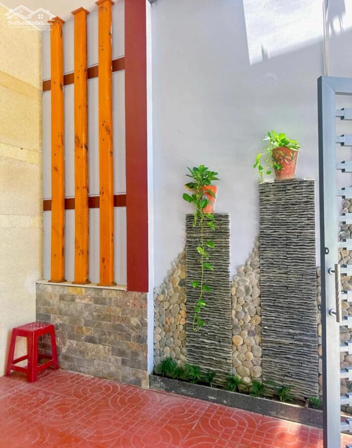 Hình ảnh HIẾM _ BÁN NHÀ MẶT TIỀN NGUYỄN QUÝ ĐỨC _ KHUÊ TRUNG, CẨM LỆ _ 2 TẦNG, 99M² [ NGANG 5.5 M ] GIÁ: 6.2 TỶ 1