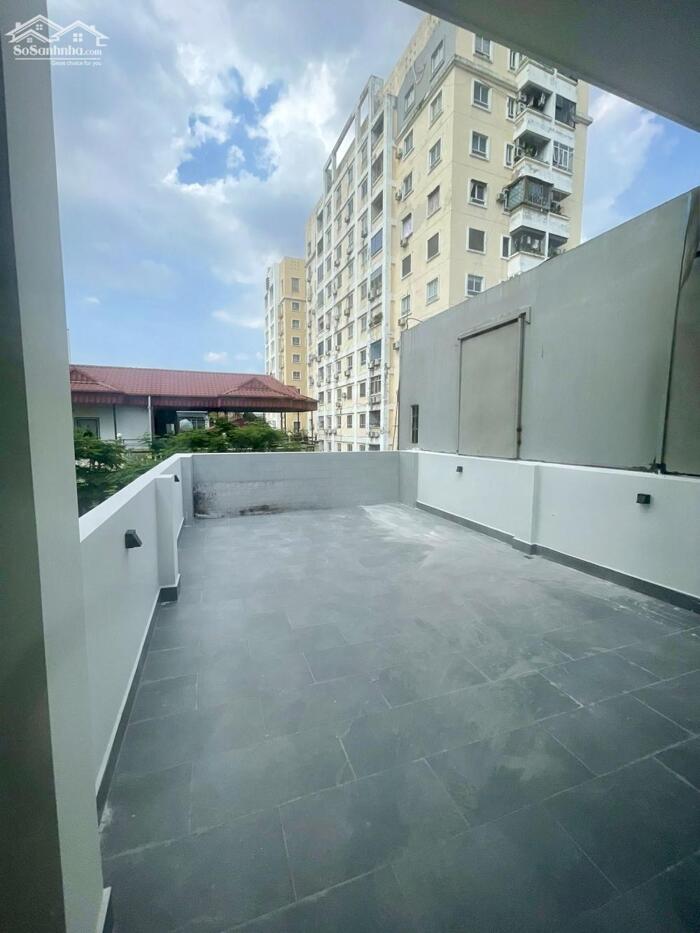 Hình ảnh SIÊU PHẨM PHÂN LÔ HOÀNG CẦU - 62M2 - 5T THANG MÁY - GARA - Ô TÔ ĐỖ CỬA – SÁT VĐ1 4