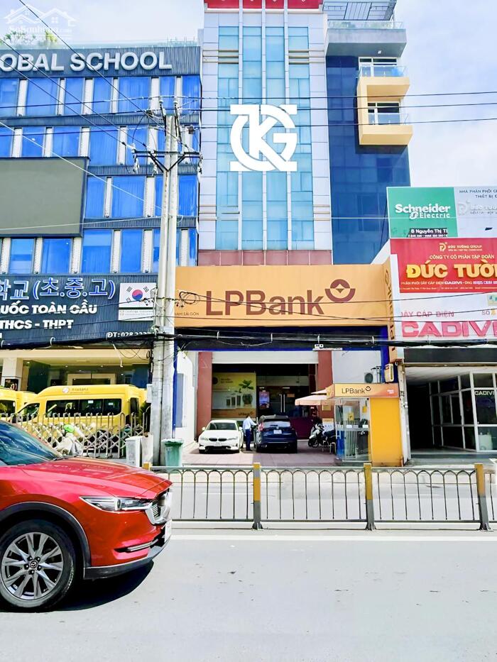 Hình ảnh Cho Thuê Toà Nhà Mặt Tiền: 480C Nguyễn Thị Thập - Quận 7 - 8x30m 0