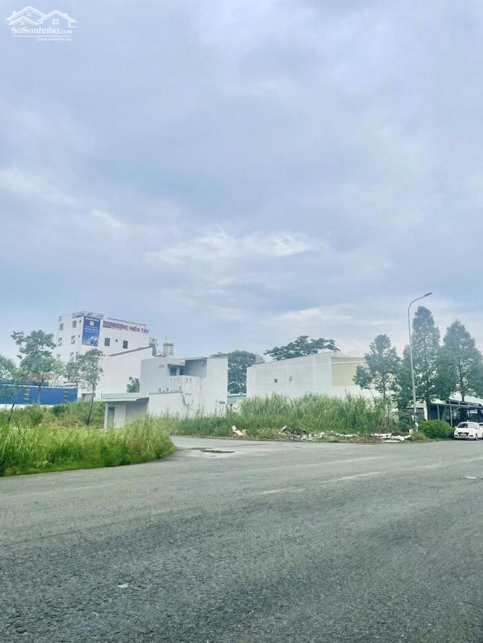 Hình ảnh Bán Cặp góc 300m2 đường Lê Nhựt Tảo và đường số 2. 1