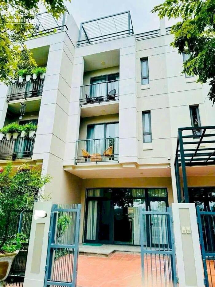 Hình ảnh Chính chủ Bán Căn Liền Kề 3,5 Tầng 99m2 Ven Biển tại trung tâm du Lịch Bãi Cháy, Hạ Long. 5